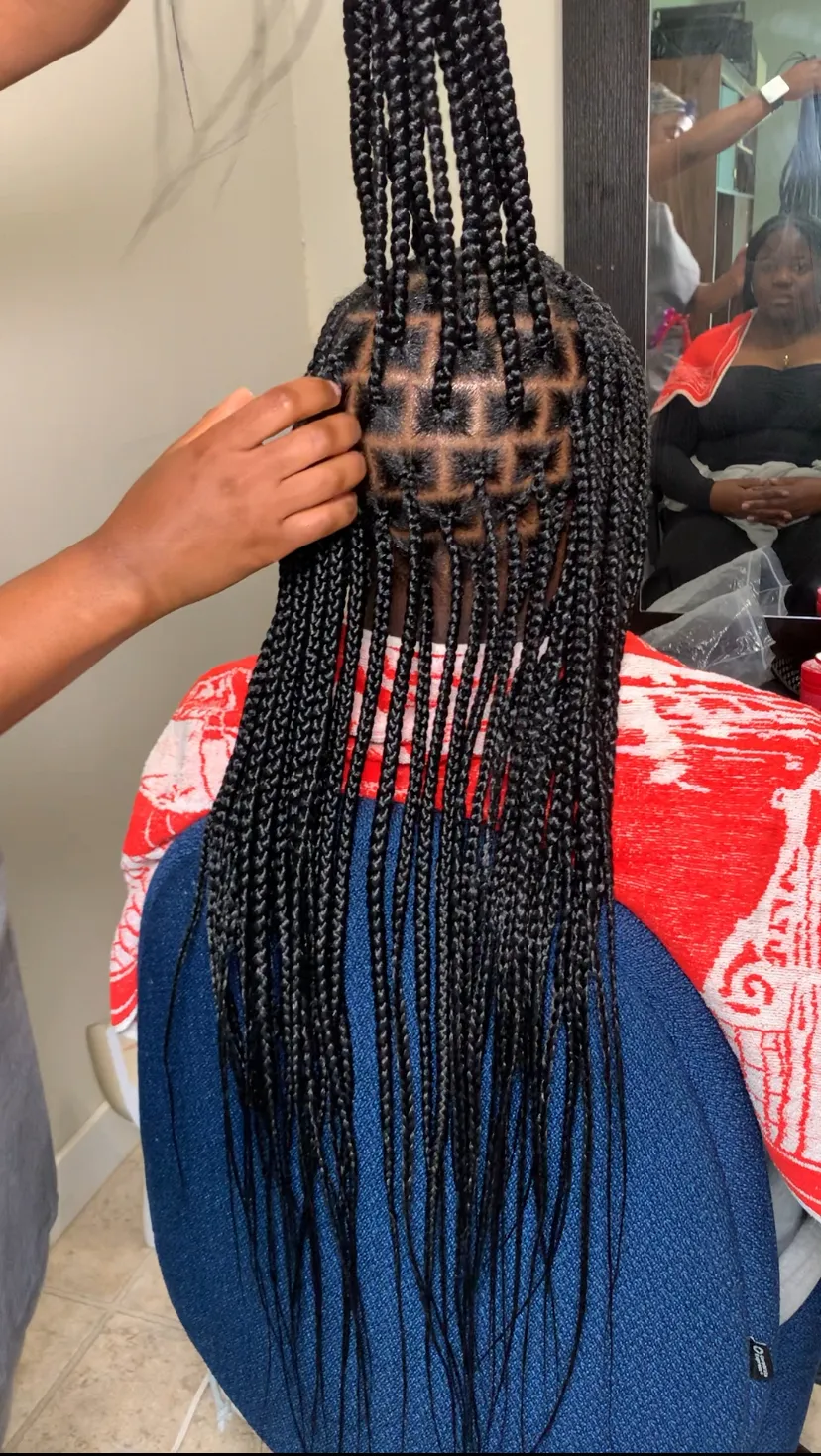 Medium knotless box braids