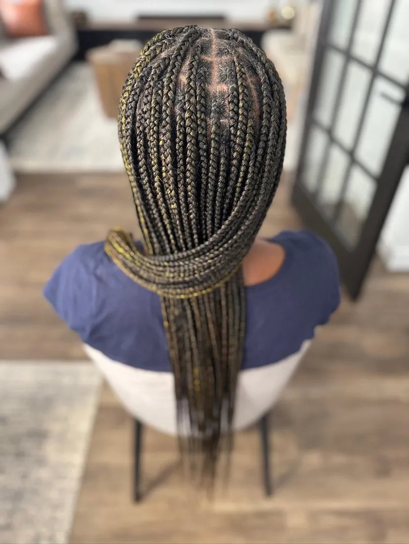 Large knotless box braids