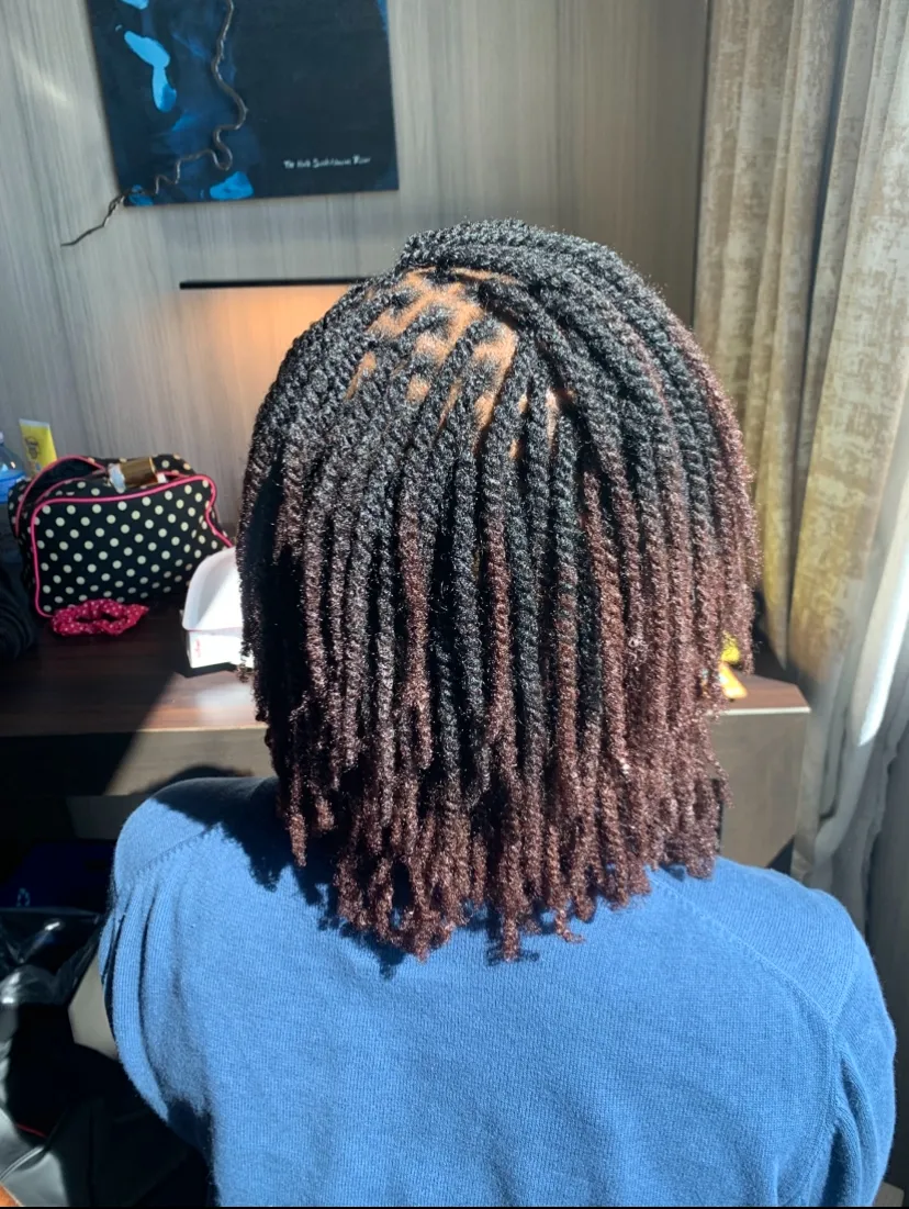 Extra small twists (natural hair)